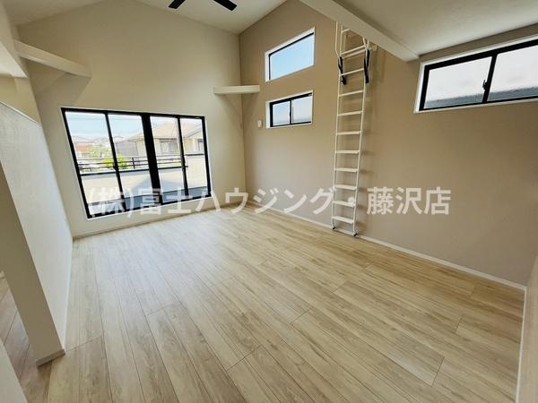 藤沢市本鵠沼6期　新築戸建1号棟　全3棟