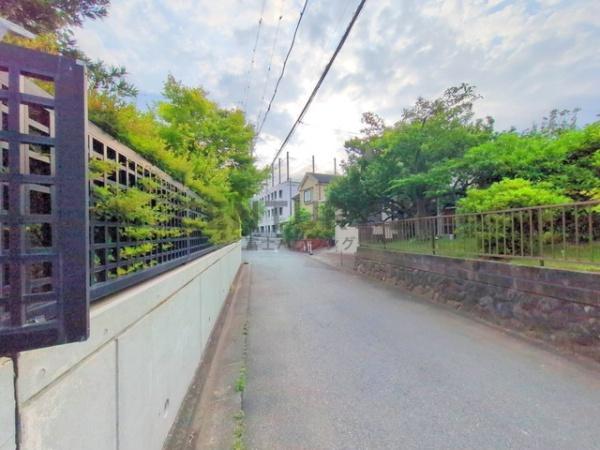 藤沢市鵠沼松が岡4丁目NO.2　新築戸建3号棟　全4棟