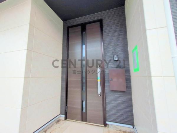 藤沢市片瀬海岸5期　新築戸建2号棟　全3棟