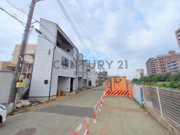 藤沢市川名1丁目Ⅱ　新築戸建1号棟　全6棟
