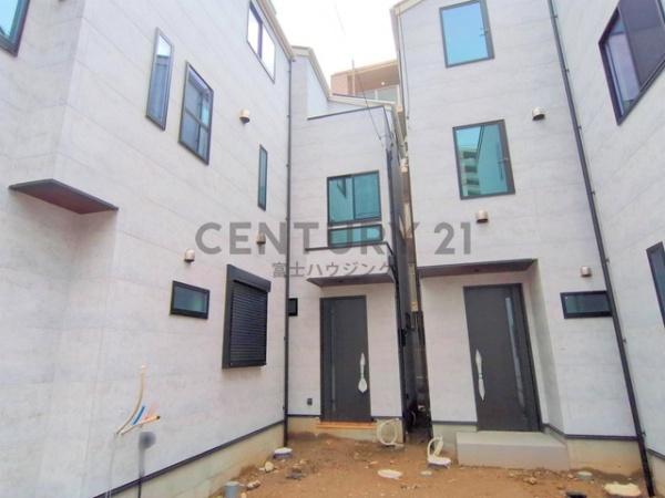 藤沢市川名1丁目Ⅱ　新築戸建4号棟　全6棟
