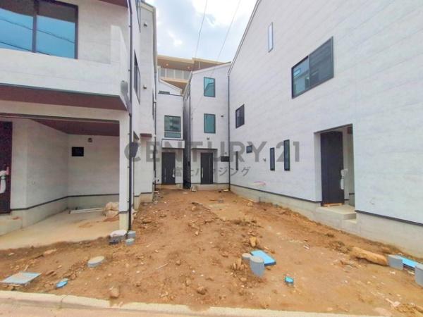 藤沢市川名1丁目Ⅱ　新築戸建5号棟　全6棟