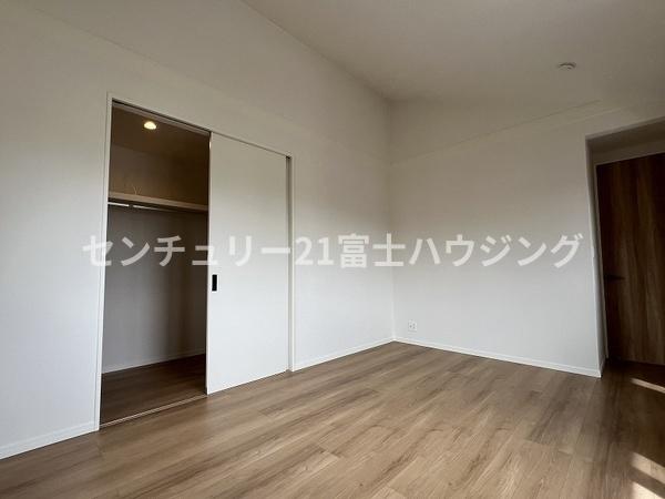鎌倉市稲村ガ崎5丁目　新築戸建　全1棟