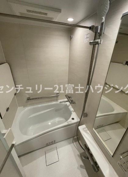 片瀬ロジュマン