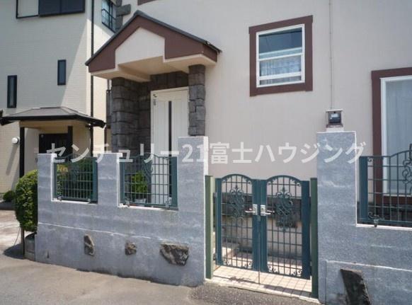 茅ヶ崎市香川２丁目の中古一戸建