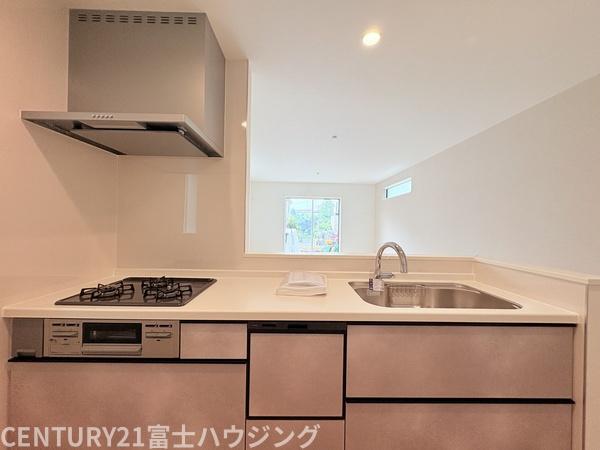 藤沢市亀井野24-1期　新築戸建2号棟　全2棟