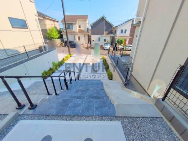 藤沢市並木台1丁目　新築戸建4号棟　全6区画
