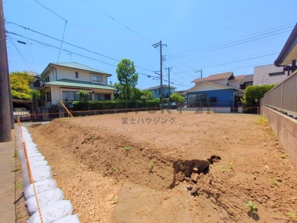 茅ヶ崎市松浪２丁目の土地