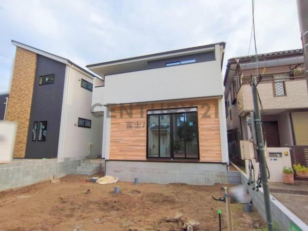 藤沢市片瀬4期　新築戸建3号棟　全3棟