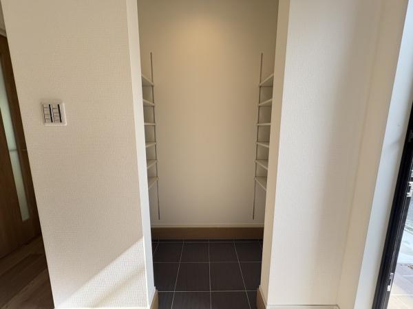 藤沢市片瀬2丁目4期　新築戸建　全1棟