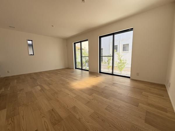 藤沢市片瀬2丁目4期　新築戸建　全1棟