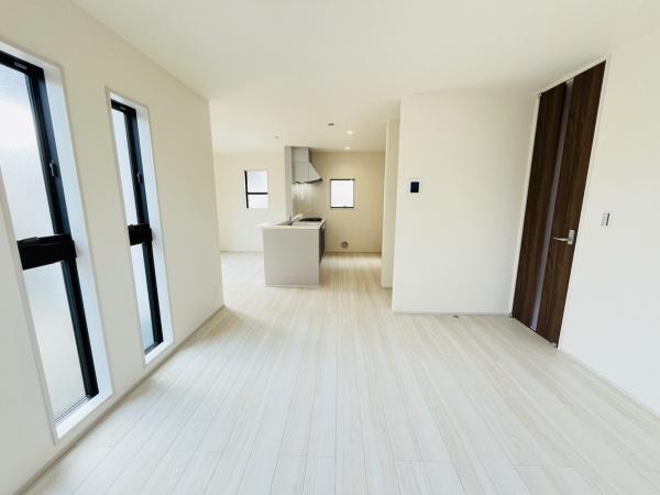 鎌倉市手広4丁目　新築戸建1号棟　全2棟