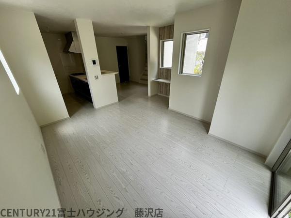 鎌倉市笛田4期　新築戸建2号棟　全2棟