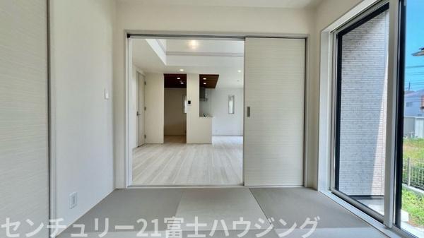 茅ヶ崎市中島　新築戸建3号棟　全3区画