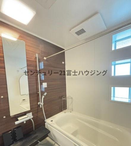 茅ヶ崎市中島の中古一戸建