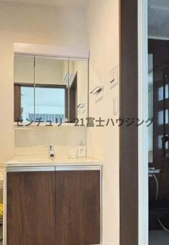 茅ヶ崎市中島の中古一戸建て