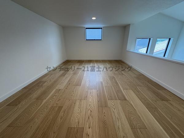 茅ヶ崎市共恵１丁目の新築一戸建
