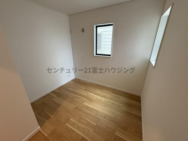 茅ヶ崎市共恵１丁目の新築一戸建