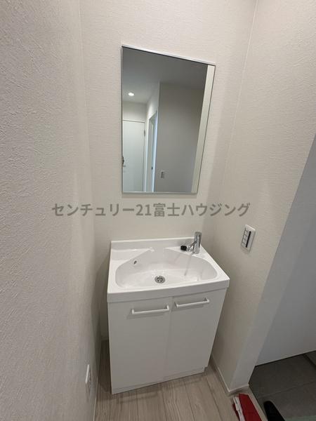 茅ヶ崎市共恵１丁目の新築一戸建
