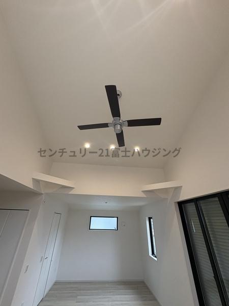 茅ヶ崎市共恵１丁目の新築一戸建