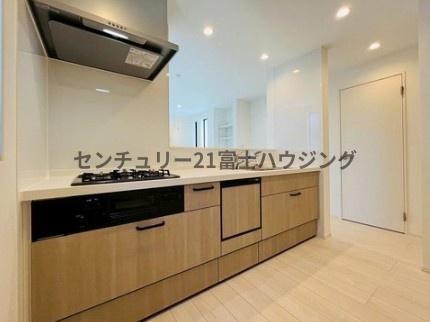 藤沢市本町3丁目　新築戸建3号棟　全4棟