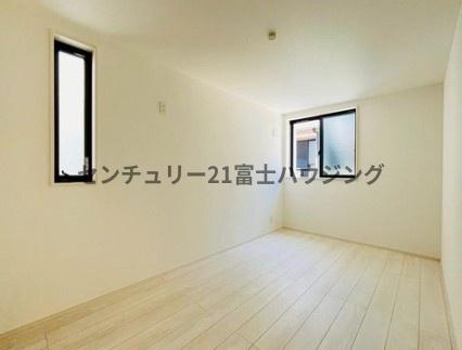 藤沢市本町3丁目　新築戸建3号棟　全4棟