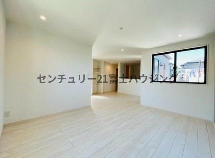 藤沢市本町3丁目　新築戸建3号棟　全4棟