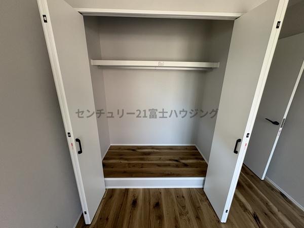 茅ヶ崎市柳島1丁目　新築戸建12号棟　全14棟