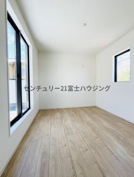 藤沢市遠藤2期　新築戸建1号棟　全2棟