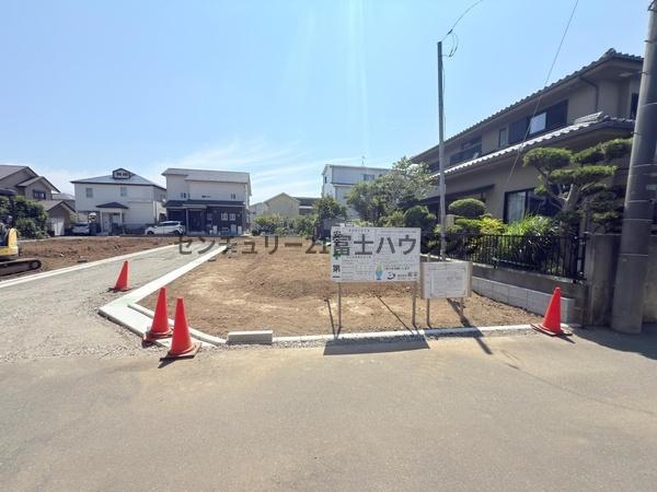 茅ヶ崎市円蔵の土地