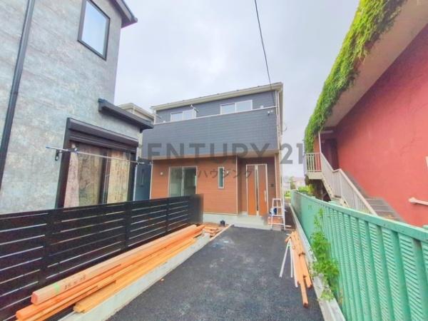 藤沢市善行第17　新築戸建2号棟　全2棟
