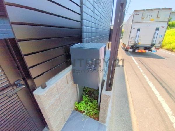 藤沢市石川2丁目　新築戸建　全1棟