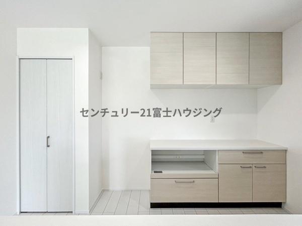 藤沢市白旗1丁目　新築戸建1号棟　全5棟
