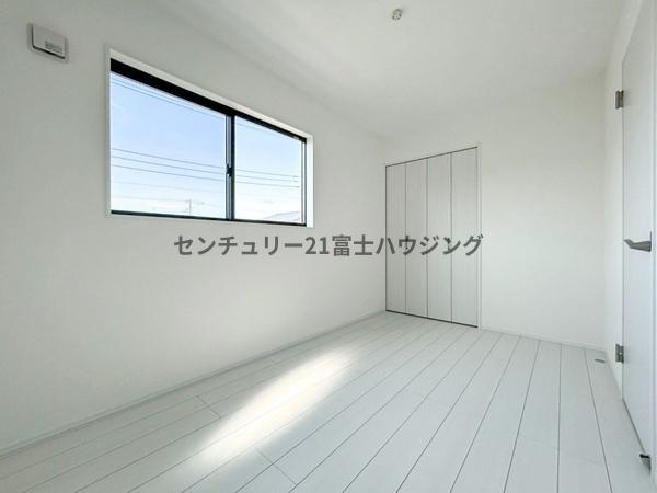 藤沢市白旗1丁目　新築戸建5号棟　全5棟