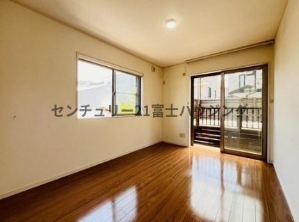 藤沢市鵠沼藤が谷２丁目の中古一戸建て