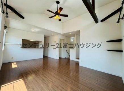 藤沢市鵠沼藤が谷２丁目の中古一戸建て