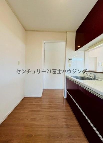 藤沢市鵠沼藤が谷２丁目の中古一戸建て