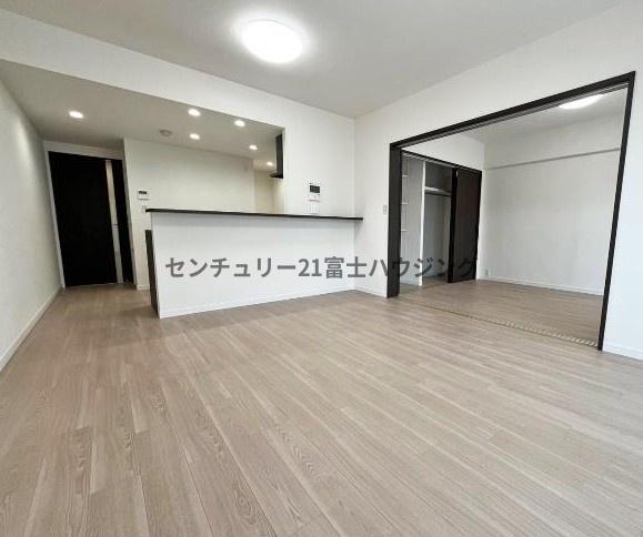 鎌倉七里ガ浜パーク・ホームズ