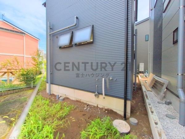 茅ヶ崎市小和田1丁目　新築戸建3号棟　全3棟