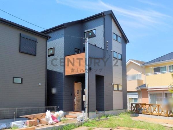 茅ヶ崎市小和田1丁目　新築戸建3号棟　全3棟
