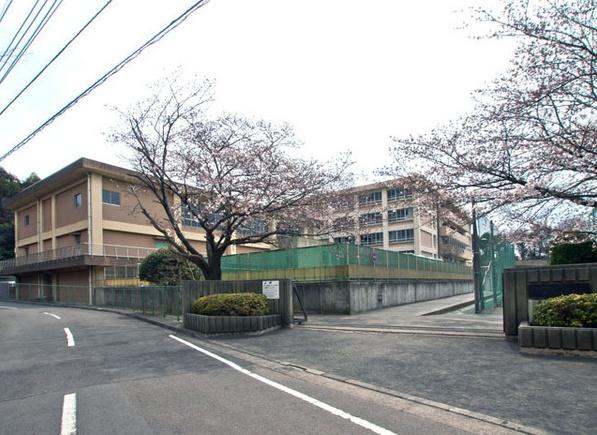 茅ヶ崎市赤松町の新築一戸建(赤羽根中学校)
