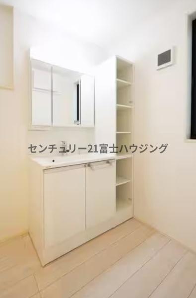 茅ヶ崎市赤松町の新築一戸建
