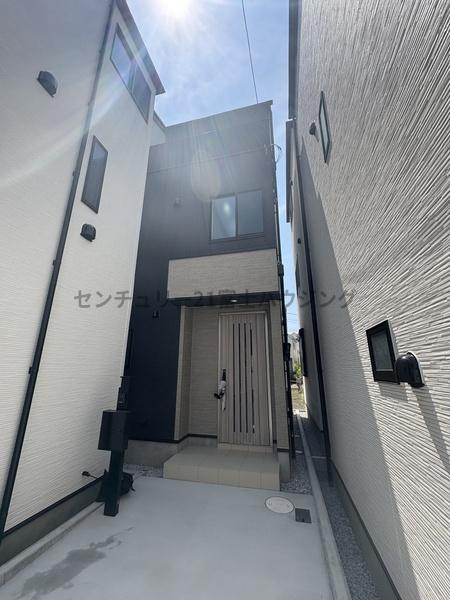 茅ヶ崎市円蔵2丁目　新築戸建2号棟　全4棟