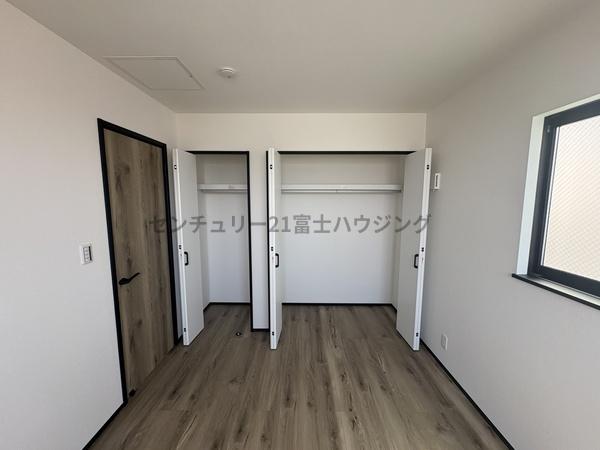 茅ヶ崎市円蔵2丁目　新築戸建3号棟　全4棟