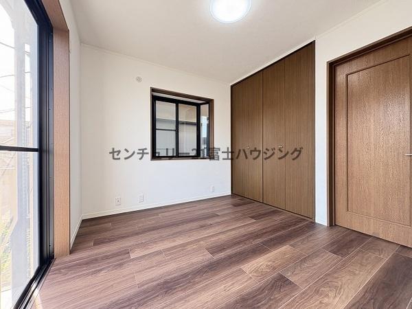 茅ヶ崎市香川４丁目の中古一戸建て