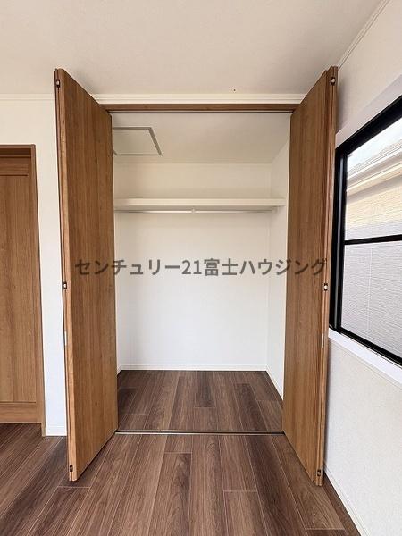 茅ヶ崎市香川４丁目の中古一戸建て