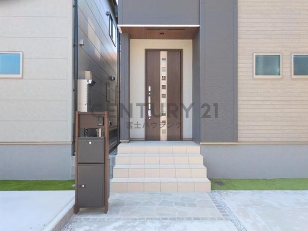 茅ヶ崎市松浪2丁目　新築戸建1号棟　全3棟
