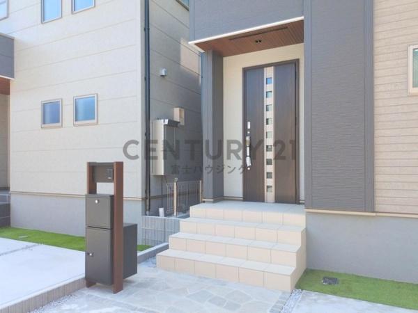 茅ヶ崎市松浪2丁目　新築戸建1号棟　全3棟