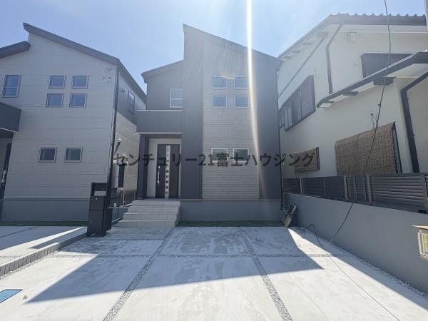 茅ヶ崎市松浪2丁目　新築戸建1号棟　全3棟