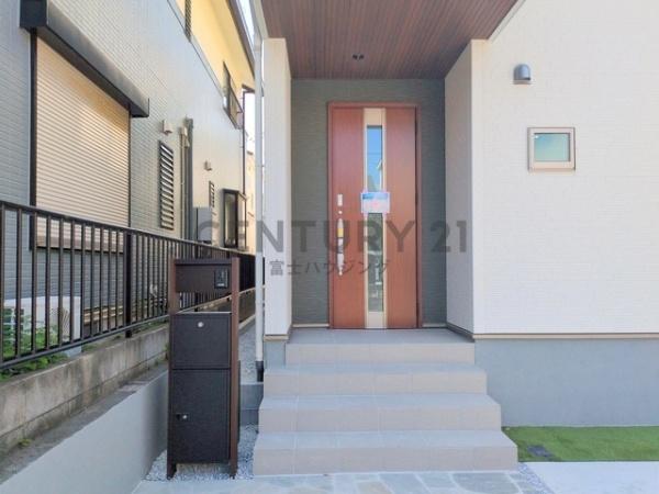 茅ヶ崎市松浪2丁目　新築戸建3号棟　全3棟